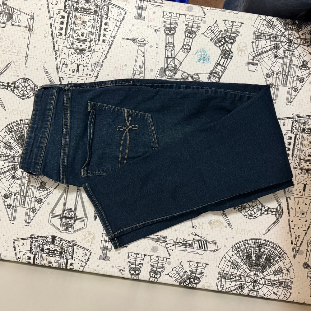 Levi's Denizen High-Rise Skinny Jeans
